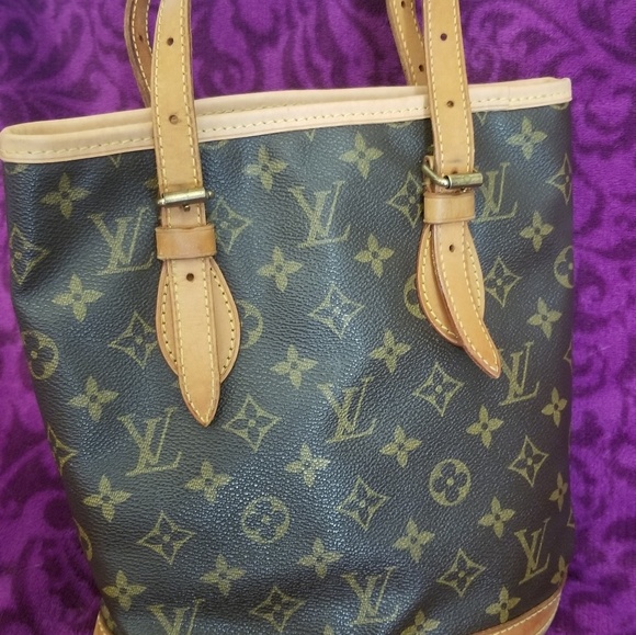 Louis Vuitton Petit Bucket Bag - Picture 1 of 4